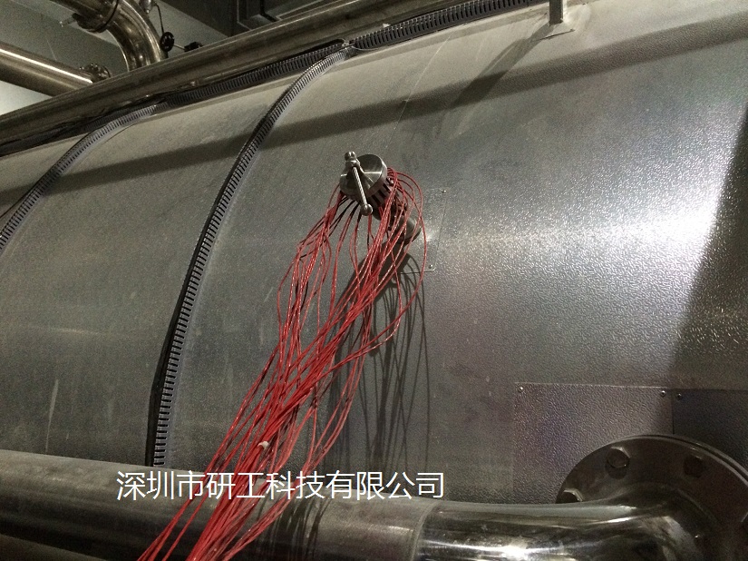 水浴滅菌柜驗(yàn)證現(xiàn)場(chǎng)圖1 水浴滅菌柜驗(yàn)證現(xiàn)場(chǎng)圖1